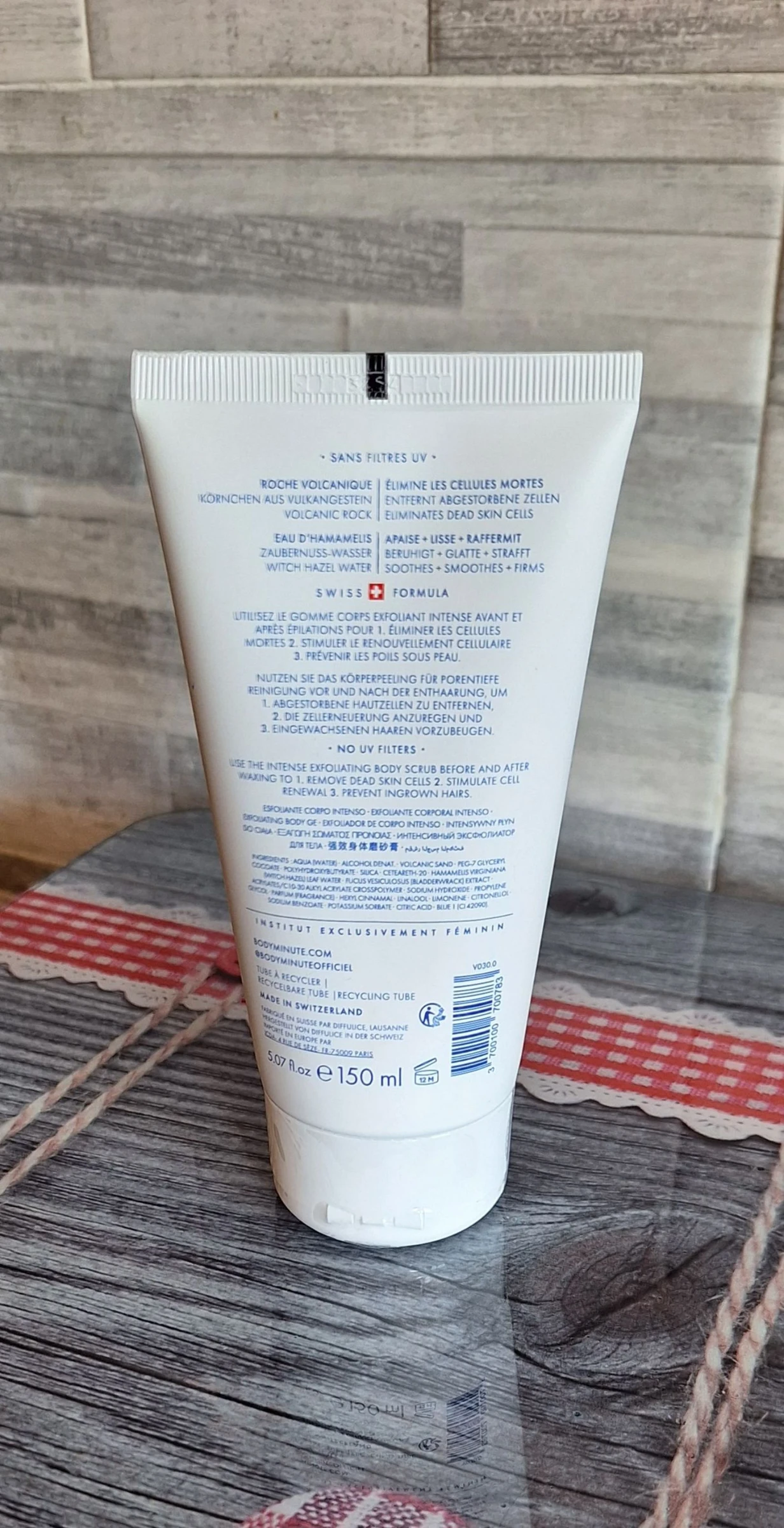 Intensieve exfoliërende lichaams scrub Triple Action Skinminute ✨️ – photo 2